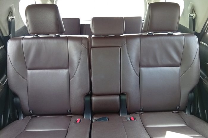 TOYOTA 4WD 2020 2.4V AT FORTUNER WHITE  6124 full