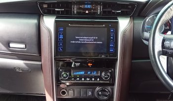 TOYOTA 4WD 2020 2.4V AT FORTUNER WHITE  6124 full