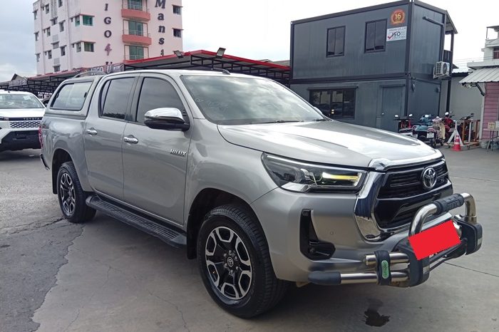 REVO 4WD 2022 2.4 MID MT DOUBLE CAB SILVER  9571 full