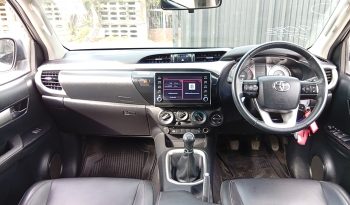 REVO 4WD 2022 2.4 MID MT DOUBLE CAB SILVER  9571 full