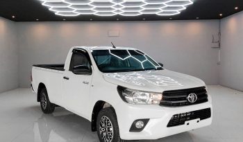 REVO 2WD 2018 2.4J MT STANDARD WHITE  1623 full