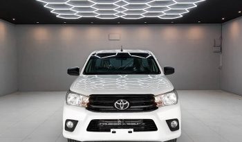 REVO 2WD 2018 2.4J MT STANDARD WHITE  1623 full