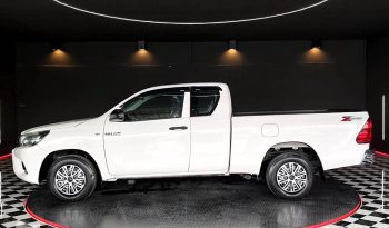 REVO 2WD 2017 2.4J MT SMART CAB WHITE  3457 full