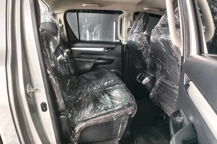 REVO 4WD 2021 2.8 HIGHT AT DOUBLE CAB SILVER  3823 full