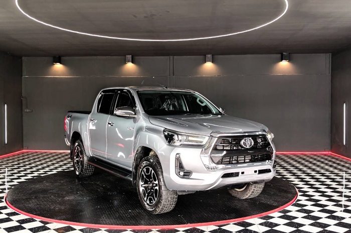 REVO 4WD 2021 2.8 HIGHT AT DOUBLE CAB SILVER  3823 full