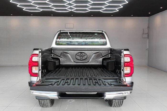 REVO 4WD 2021 2.8 HIGHT AT DOUBLE CAB SILVER  3827 full