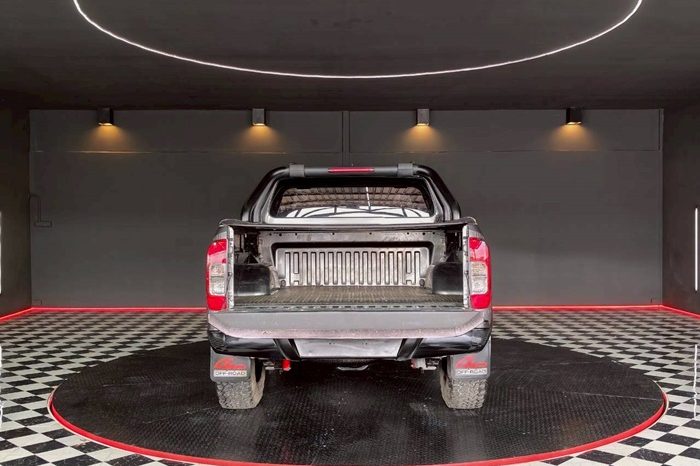 NISSAN 2021 4WD 2.5 AT DOUBLE CAB DARK GREY  394 full