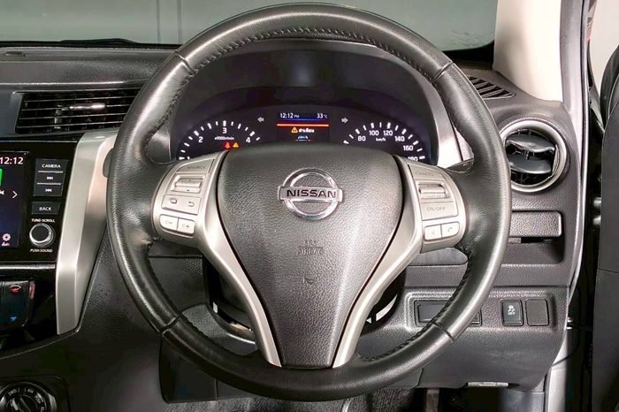 NISSAN 2021 4WD 2.5 AT DOUBLE CAB DARK GREY  394 full