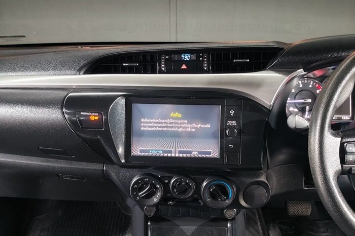 REVO PRE 2021 2.4 ENTRY AT DOUBLE CAB SILVER 4138 full