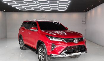 TOYOTA 2WD 2023 2.4V AT FORTUNER RED  4770 full