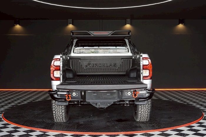 REVO 4WD 2017 2.4J AT SMART CAB SILVER  4789 full