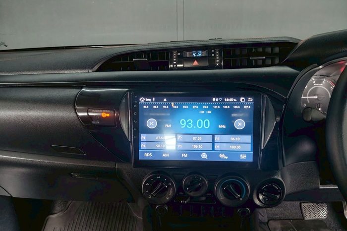 REVO 4WD 2017 2.4J AT SMART CAB SILVER  4789 full