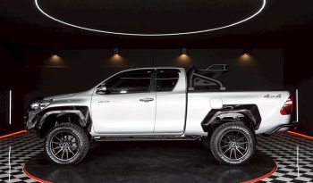 REVO 4WD 2017 2.4J AT SMART CAB SILVER  4789 full