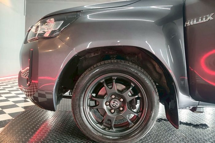 REVO 2WD 2022 2.4 ENTRY AT DOUBLE CAB DARK GREY  4908 full