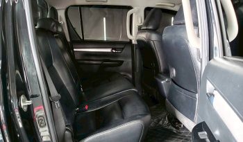 REVO PRE 2022 2.4E AT DOUBLE CAB BLACK 644 full