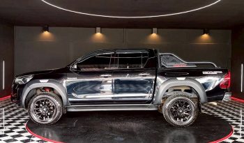 REVO PRE 2022 2.4E AT DOUBLE CAB BLACK 644 full