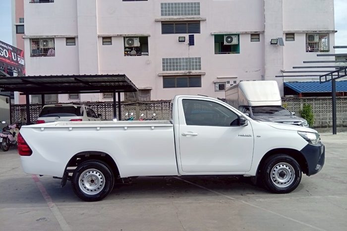 REVO 2WD 2020 2.4J MT STANDARD WHITE  8551 full