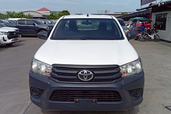REVO 2WD 2020 2.4J MT STANDARD WHITE  8551 full