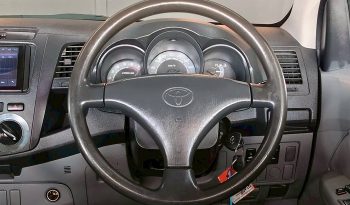 VIGO 2WD 2011 2.7J MT SMART CAB SILVER 6676 full