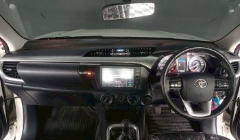 REVO 2WD 2020 2.4 MID MT SAMRT CAB WHITE  6923 full