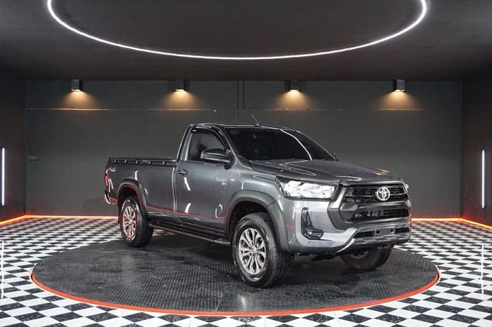 REVO 4WD 2021 2.8 ENTRY MT STANDARD DARK GREY  7630 full