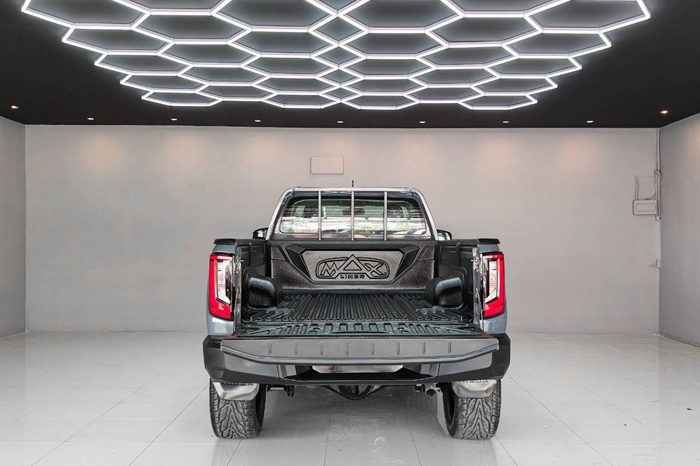 REVO 4WD 2021 2.8 ENTRY MT STANDARD GREY  7633 full