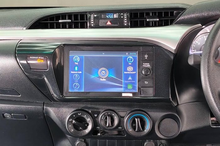 REVO PRE 2021 2.4 ENTRY AT DOUBLE CAB SILVER 8027 full