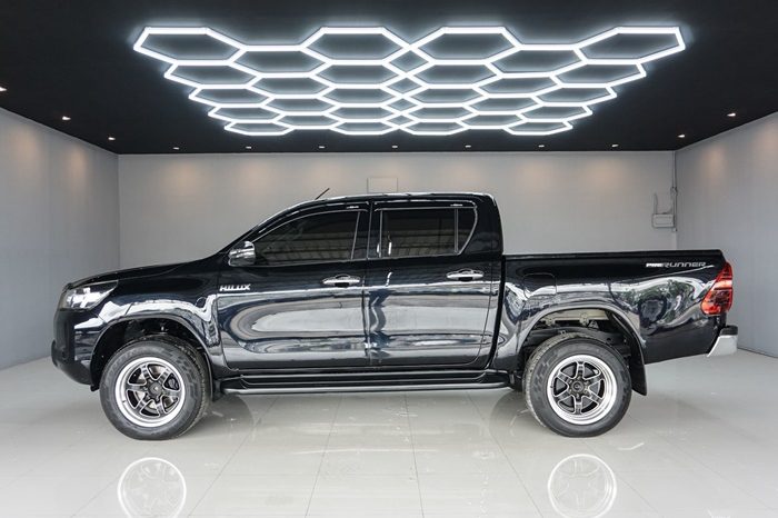 REVO PRE 2020 2.4 ENTRY AT DOUBLE CAB BLACK 8486 full