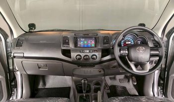VIGO 4WD 2015 2.7J AT SMART CAB SILVER  9010 full