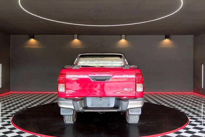 ROCCO PRE 2019 2.4G AT DOUBLE CAB RED  9690 full