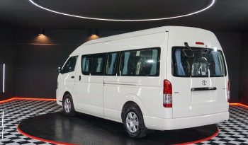 TOYOTA 2WD 2019 2.7 MT COMMUTER WHITE  9793 full