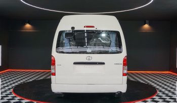 TOYOTA 2WD 2019 2.7 MT COMMUTER WHITE  9793 full