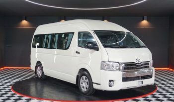 TOYOTA 2WD 2019 2.7 MT COMMUTER WHITE  9793 full