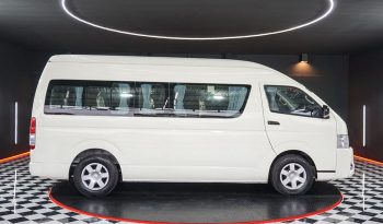 TOYOTA 2WD 2019 2.7 MT COMMUTER WHITE  9793 full