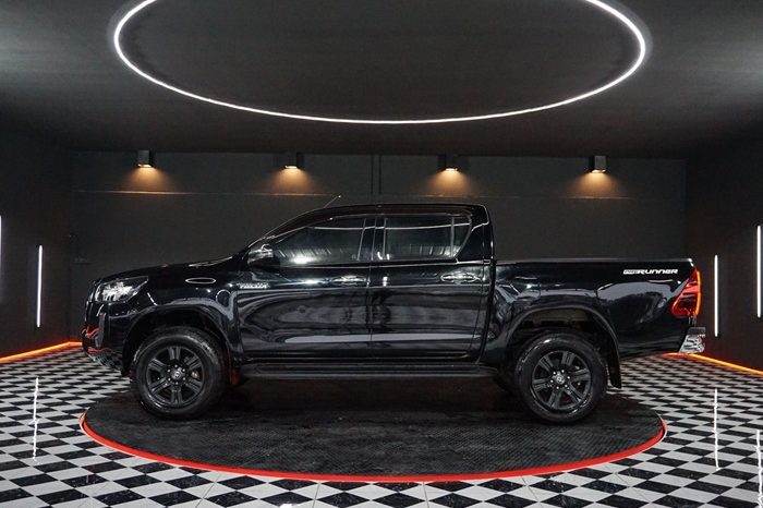 REVO PRE 2020 2.4 ENTRY AT DOUBLE CAB BLACK 9927 full