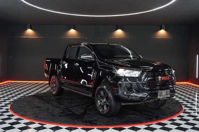 REVO PRE 2020 2.4 ENTRY AT DOUBLE CAB BLACK 9927 full