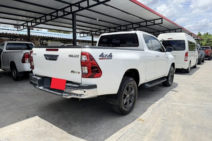 REVO 4WD 2022 2.4 MID MT SMART CAB WHITE  5476 full