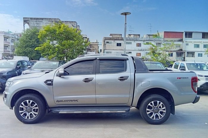 FORD 2WD 2017 2.2 AT DOUBLE CAB SILVER  1326 full