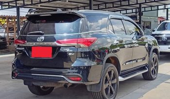 TOYOTA 4WD 2019 2.8V AT FORTUNER BLACK  6255 full