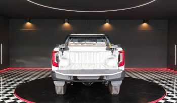 TRAVO OVERLAND PLUS 4WD 2026 2.8 AT DOUBLE CAB WHITE  24279 full