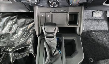 TRAVO SMART PRE 2026 2.8 AT DOUBLE CAB WHITE  01727 full