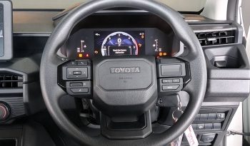 TRAVO SMART PRE 2026 2.8 AT DOUBLE CAB WHITE  01727 full