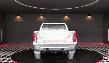 TRAVO SMART PRE 2026 2.8 AT DOUBLE CAB WHITE  01727 full