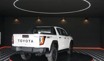 TRAVO OVERLAND PLUS 4WD 2026 2.8 AT DOUBLE CAB WHITE  24275 full