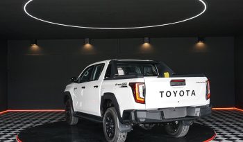 TRAVO OVERLAND PLUS 4WD 2026 2.8 AT DOUBLE CAB WHITE  24275 full