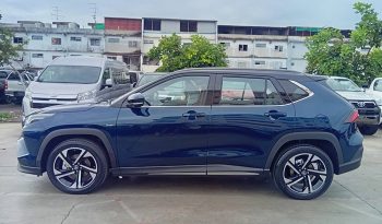 TOYOTA 2026 SUV PREMIUM YARIS CROSS 2WD 1.5 AT BLUE  64519 full