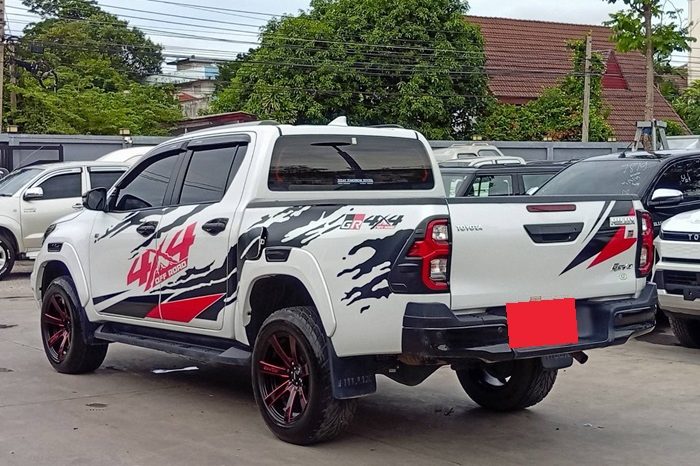 GR 4WD 2024 2.8 HIGHT AT DOUBLE CAB WHITE  9304 full