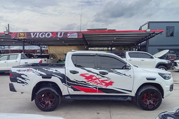 GR 4WD 2024 2.8 HIGHT AT DOUBLE CAB WHITE  9304 full