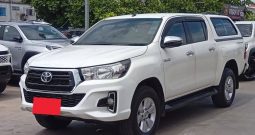 REVO PRE 2019 2.4E AT DOUBLE CAB WHITE  5917