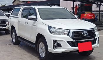 REVO PRE 2019 2.4E AT DOUBLE CAB WHITE  5917 full